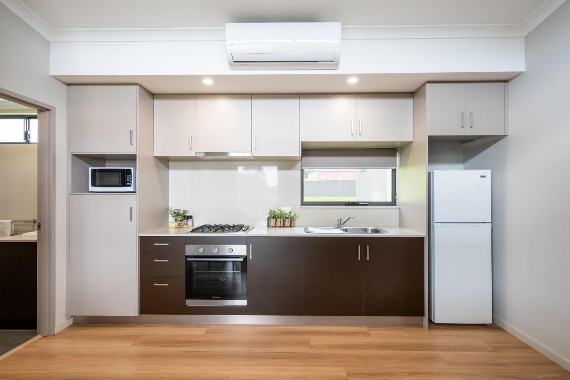 Tasman Holiday Parks - Albany Room photo