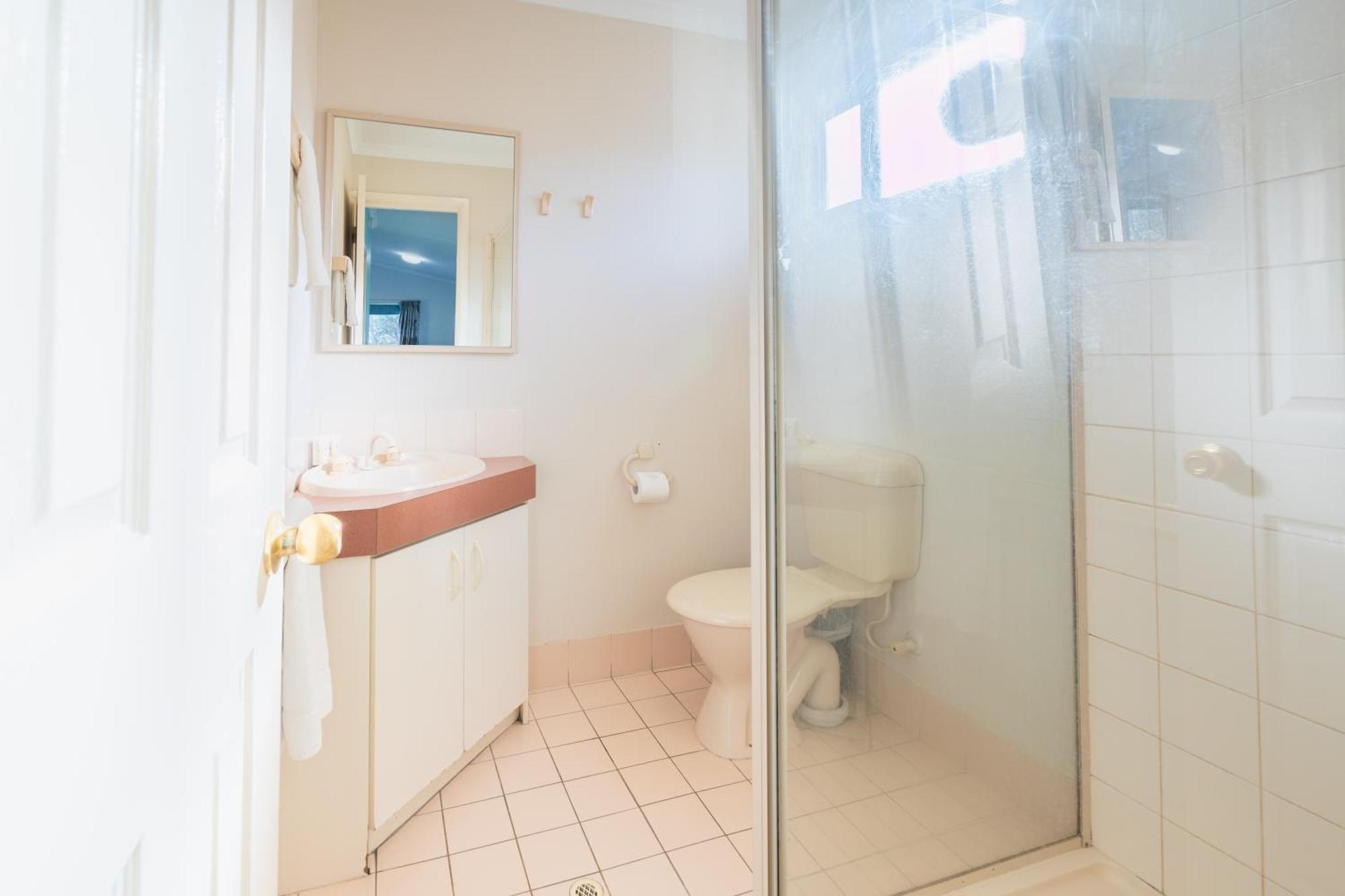 Tasman Holiday Parks - Albany Room photo